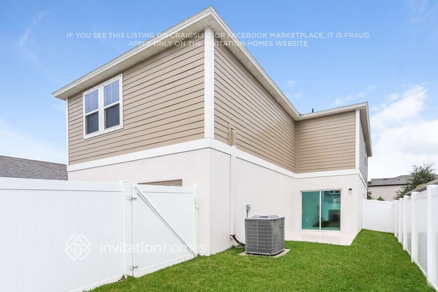 Building Photo - 13009 Pennybrook Dr