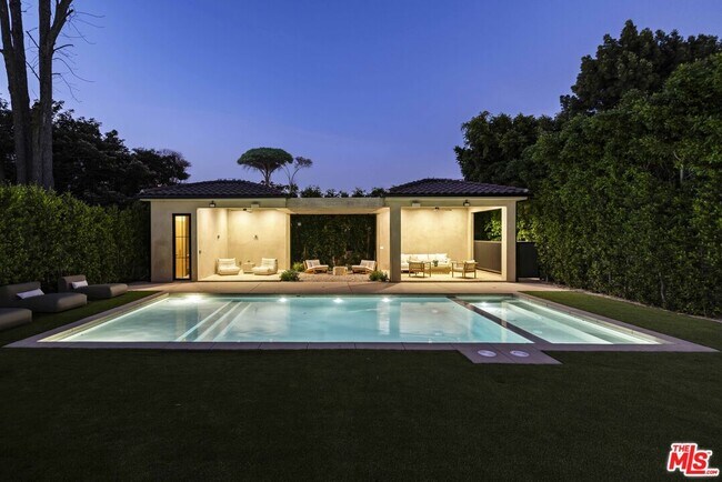 Building Photo - 14273 Greenleaf St