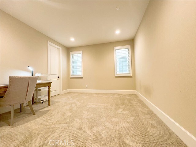 Building Photo - 62 Rockinghorse