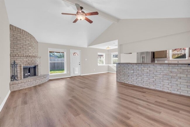 Building Photo - 22315 Walnut Valley Dr