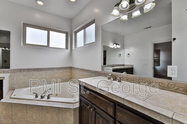 Building Photo - 2478 E Springs Dr