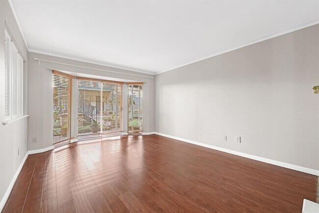 Building Photo - 800 Post Oak Blvd