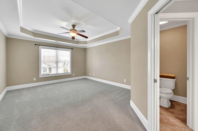 Building Photo - 2401 Dovedale Ct