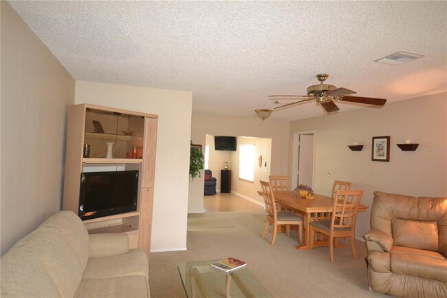 Building Photo - 3276 Buckhorn Dr