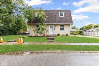 Building Photo - 420 S East St