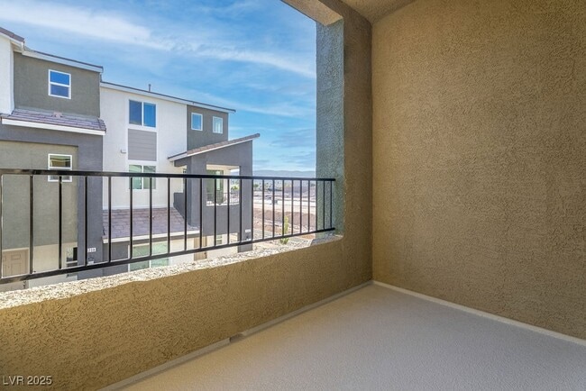 Building Photo - 9241 Hudson Yards Ct