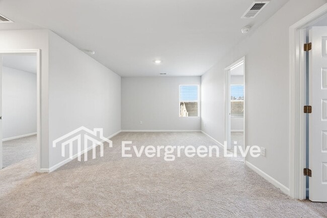 Building Photo - 1707 King Oaks Lp