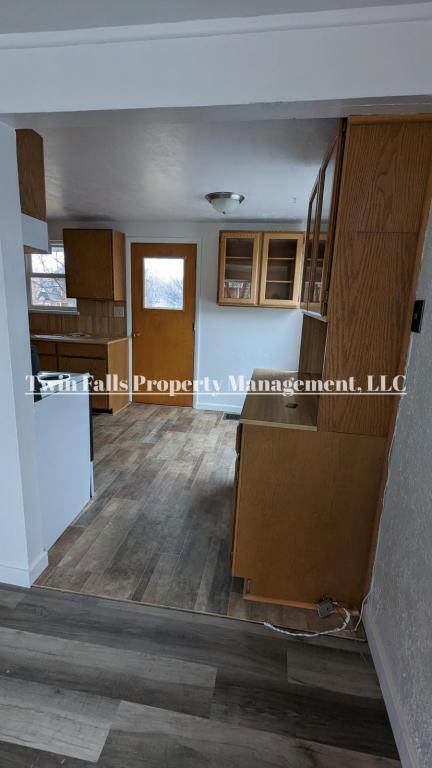 Building Photo - 1741 Heyburn Ave E