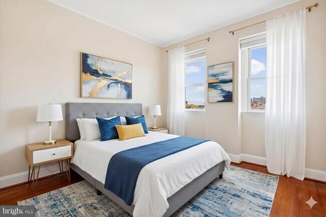 Building Photo - 2008 16th St NW