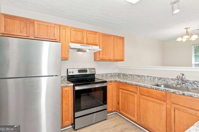 Building Photo - 5604 Windfall Ln