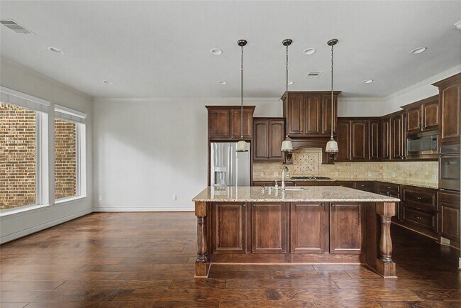 Building Photo - 38 Jonquil Pl