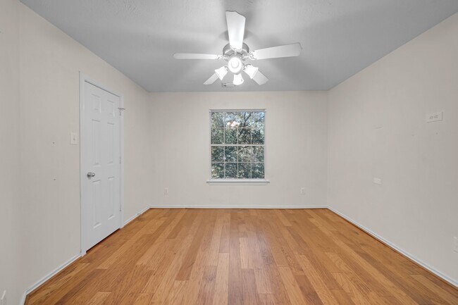 Building Photo - 38 E Stedhill Loop