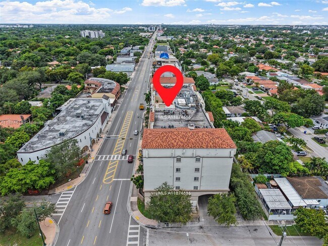 Building Photo - 5271 SW 8th St