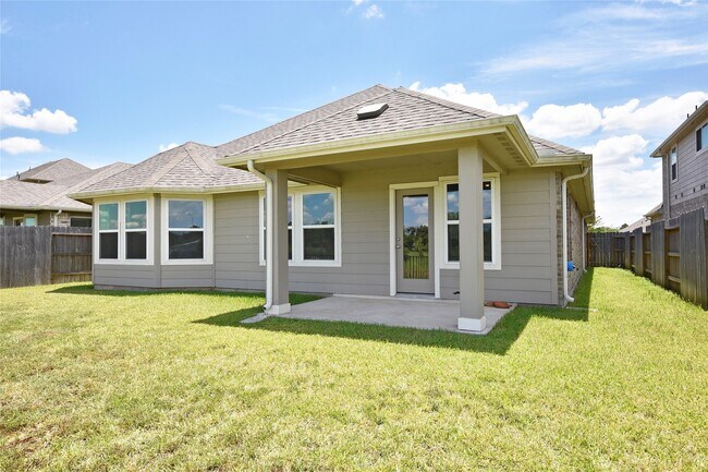 Building Photo - 1214 Oak Barrel Run