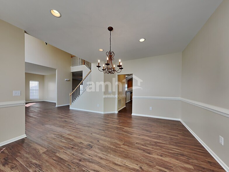 Building Photo - 2943 Glen Echo Ct