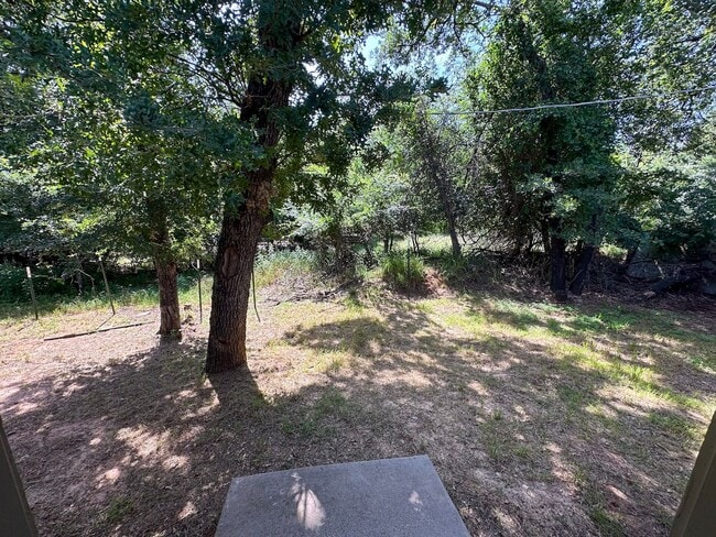 Building Photo - Azle, TX 3 Bedroom / 2 Bath / 2 Car Garage