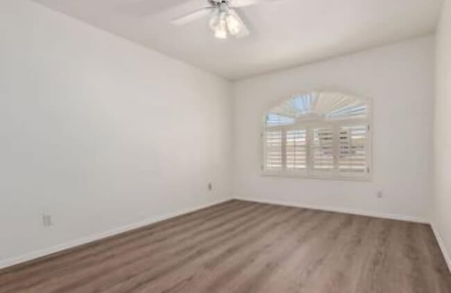 Building Photo - 6373 W Irma Ln