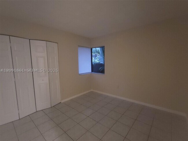 Building Photo - 9673 SW 138th Ave