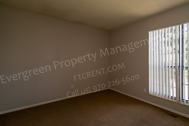 Building Photo - Charming 3 Bedroom House in a Great Location!