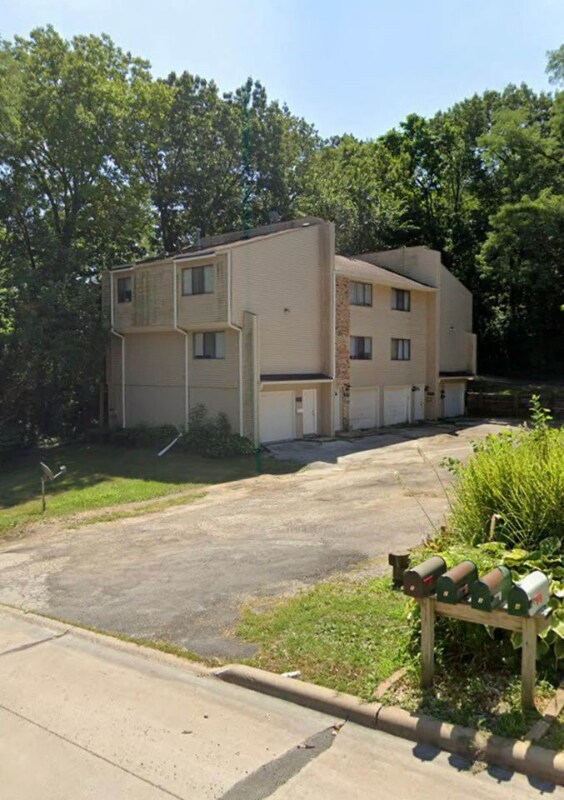 Building Photo - 3215 Schuetzen Ln