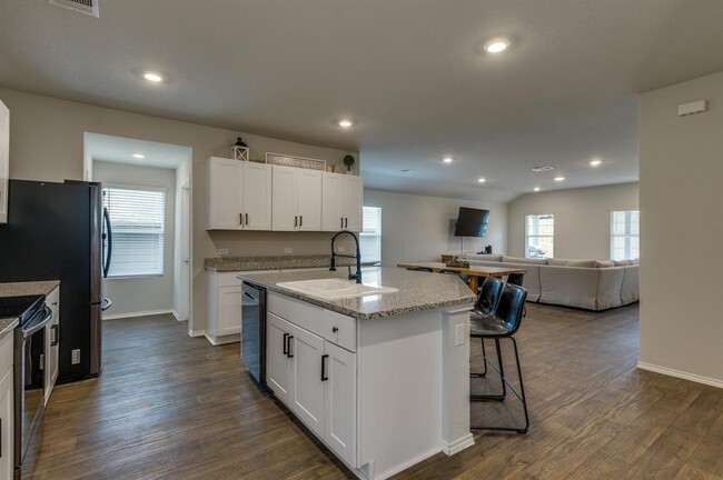 Building Photo - 5908 Xene Dr