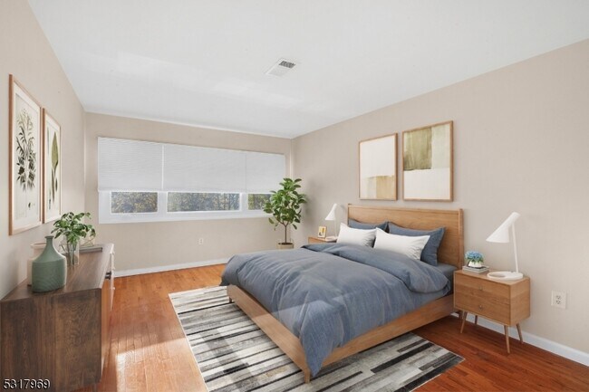 Building Photo - 41 Mt Kemble Ave