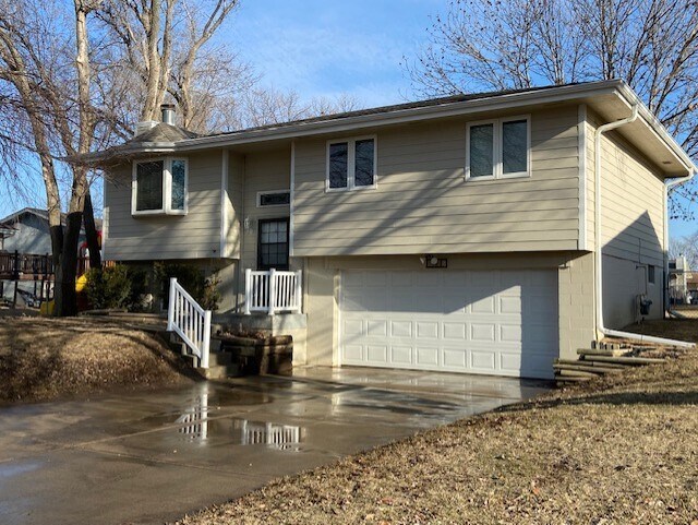 Front elevation 2 - 13835 Greenfield Rd