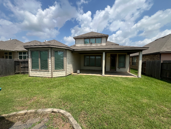 Building Photo - 16527 Winthrop Bend Ln