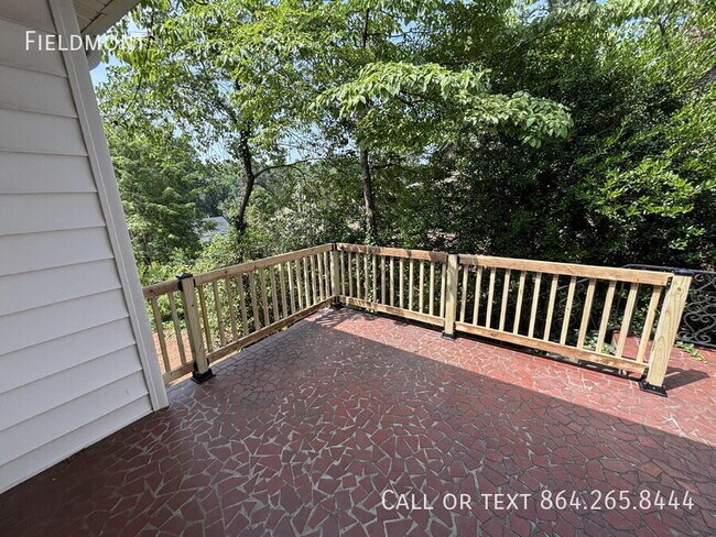Building Photo - 314 E Faris Rd