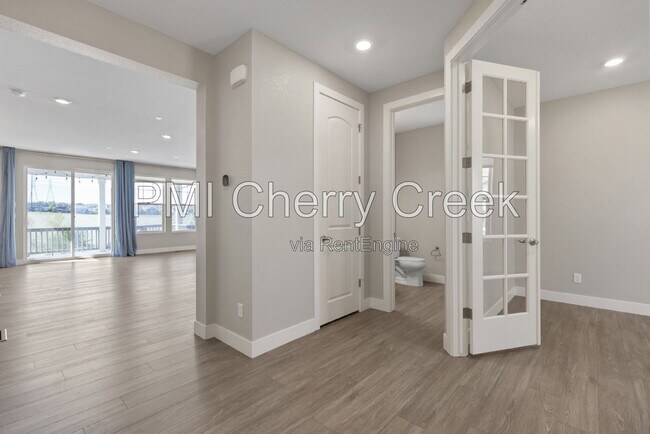 Building Photo - 21294 E Stanford Dr
