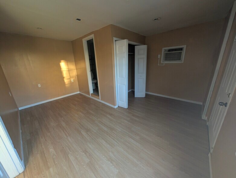 Bedroom 3 - 801 Cox St