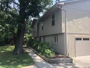 Building Photo - 11104 Concord Woods Dr