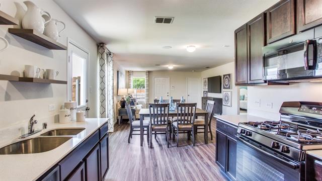 Building Photo - 2504 Coronado Wy