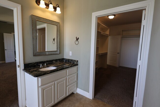 Building Photo - 10720 FM1385