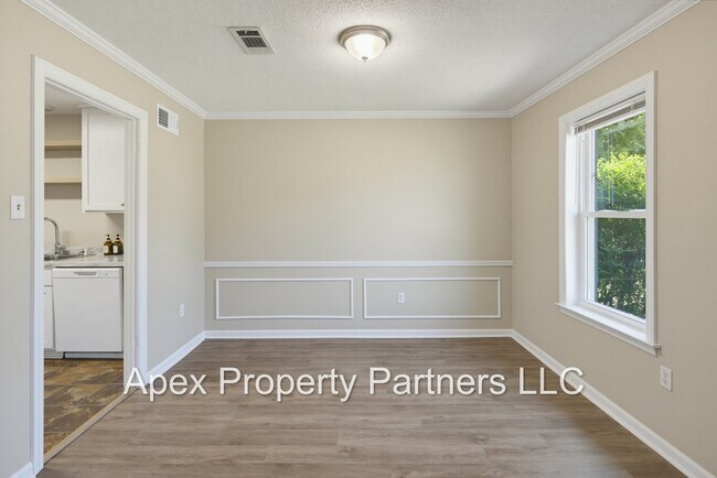 Building Photo - 2472 Boysenberry St