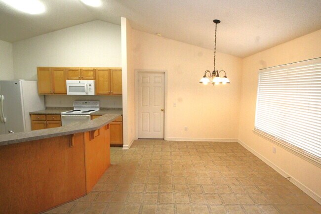 Building Photo - Comfort & Convenience in Cantonment – 4BR ...