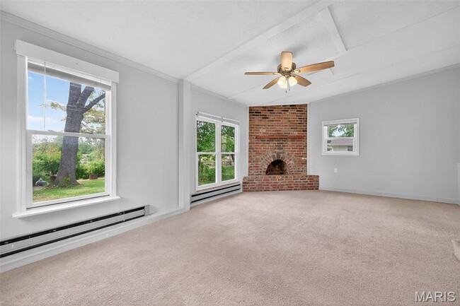 Building Photo - 340 Hillcrest Blvd