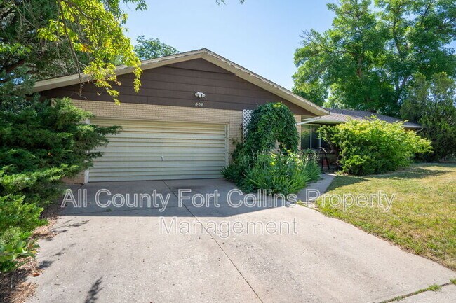 Building Photo - 508 Louise Ln