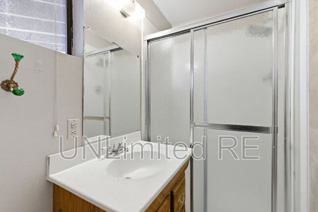 Building Photo - 1410 Inverrary Way