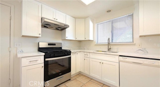 Building Photo - 10707 White Ave