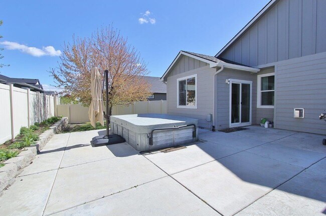 Building Photo - 11352 W Wild Aster St