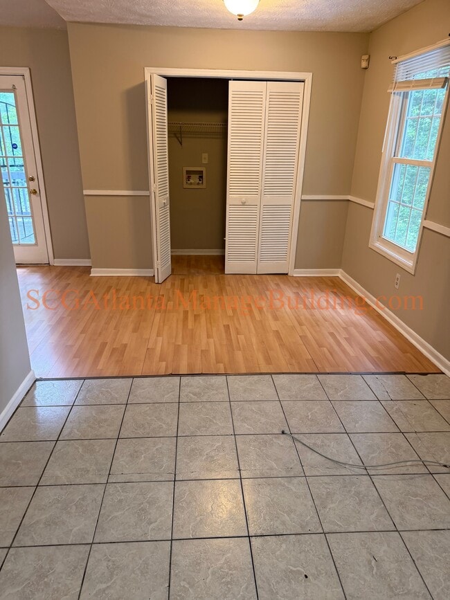 Building Photo - 9363 Haley Ct