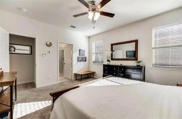 Building Photo - 2621 Franklin Dr