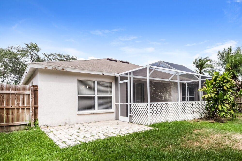 Building Photo - 1107 Crimson Clover Ln