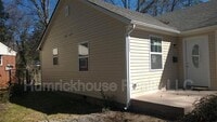 Building Photo - 5223 Valley Stream Rd