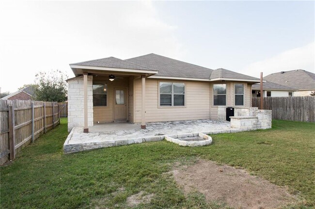 Building Photo - 1334 Grande Mesa Dr