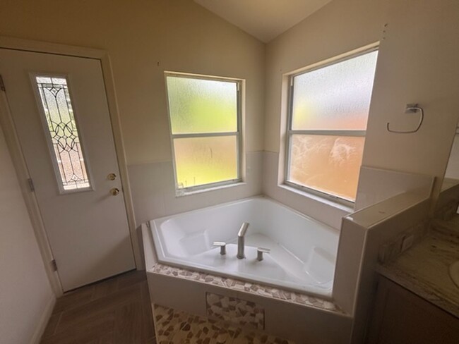 Building Photo - Kissimmee Rental