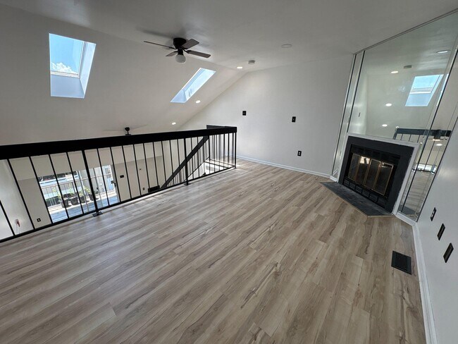 Building Photo - 72304 Delaire Landing Rd