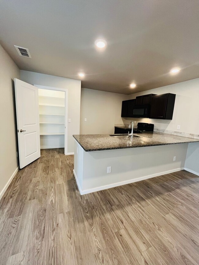 Building Photo - Bell Farms - 2408