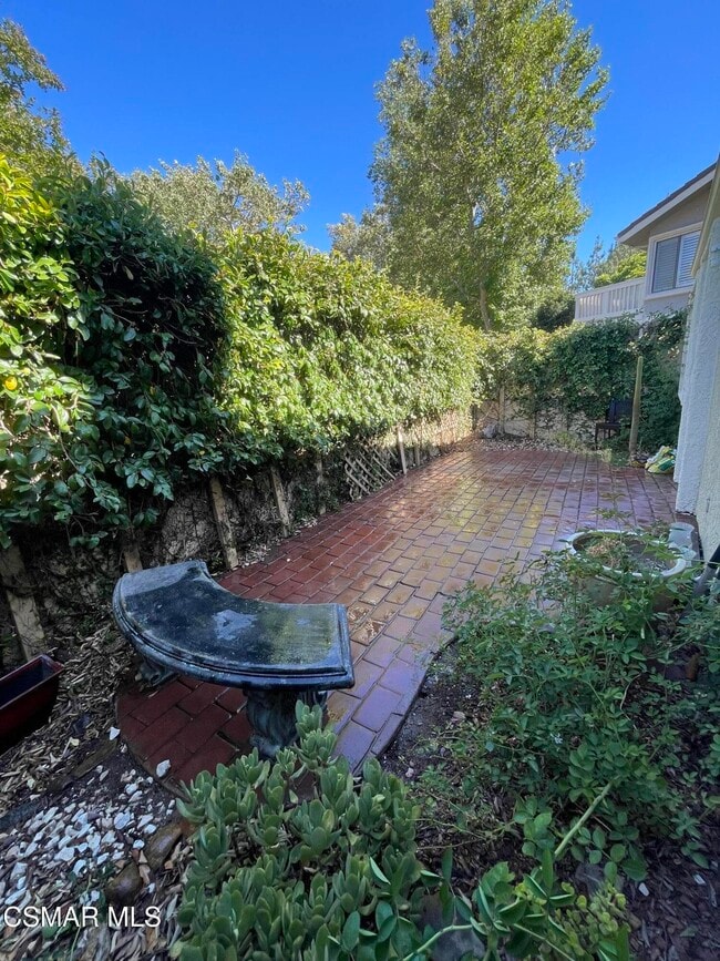 Building Photo - 668 Cervantes Ct